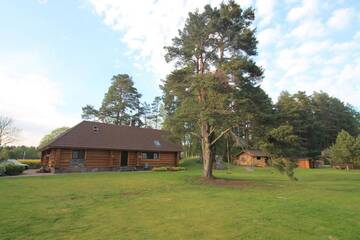 Фото номера Вилла с 2 спальнями Виллы The gorgeous log house, that brings out the smile! г. Hara 60